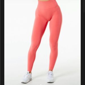 NWOT Alphalete Amplify leggings